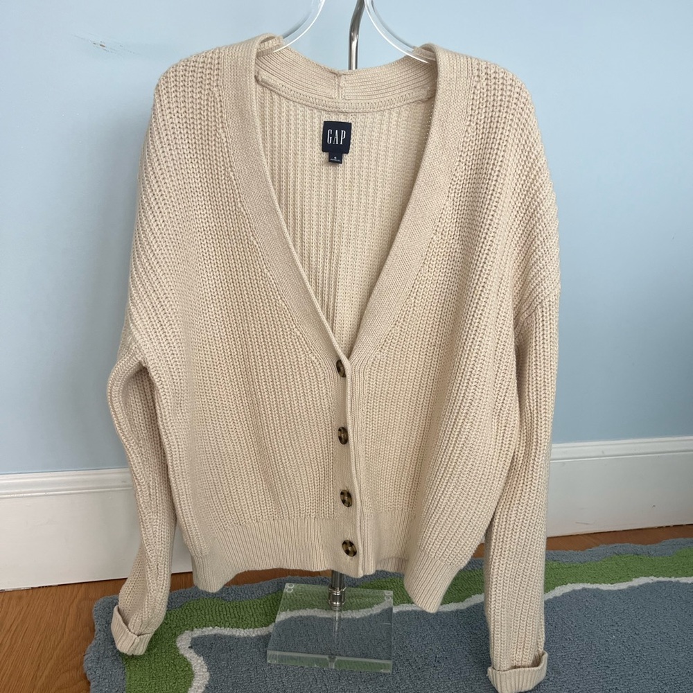 GAP Beige Button-Up V-Neck Knit Cardigan